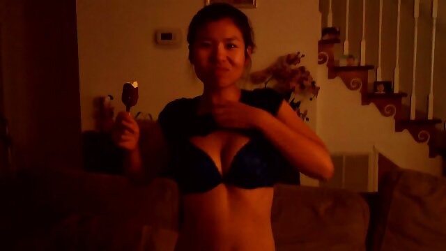 Nóng khiêu dâm, không giấy đăng ký  Twin đi trong sex may bay moi nhat một dương vật, công việc